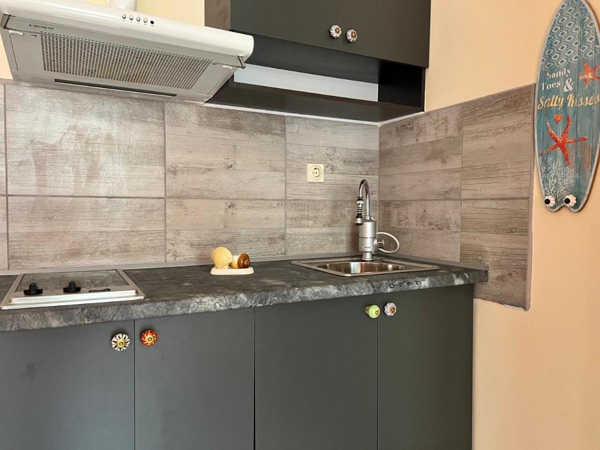 Milos Apartments Πομόριε Εξωτερικό φωτογραφία